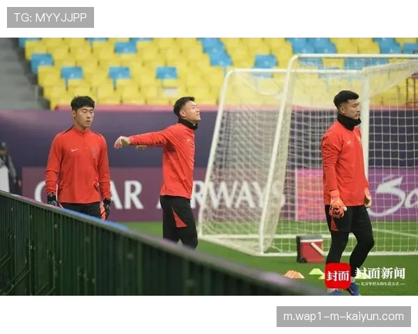 阿洛伊西弃用三中卫改打四后卫 成都蓉城新帅亚冠首秀战术变革受关注